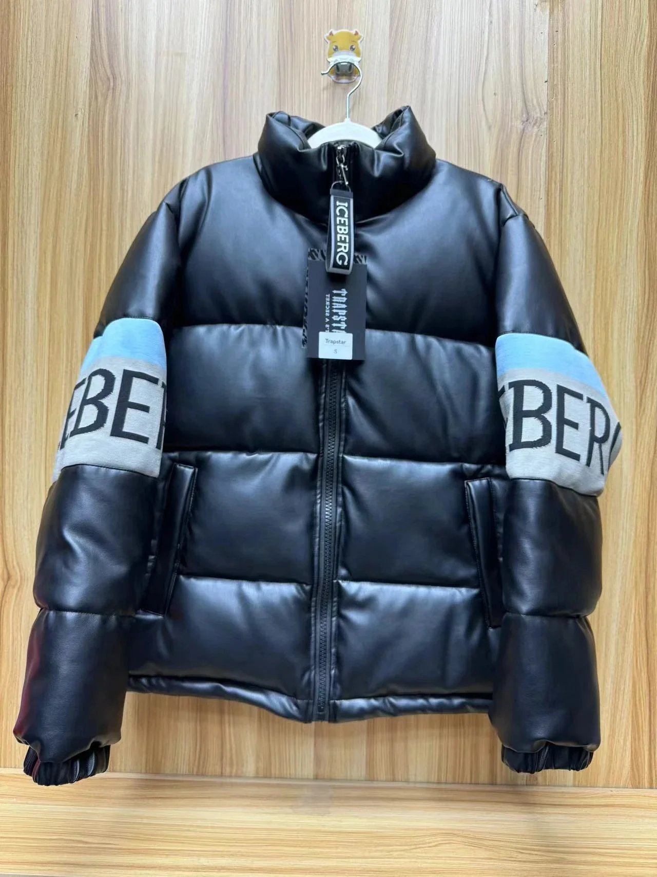 15黑色