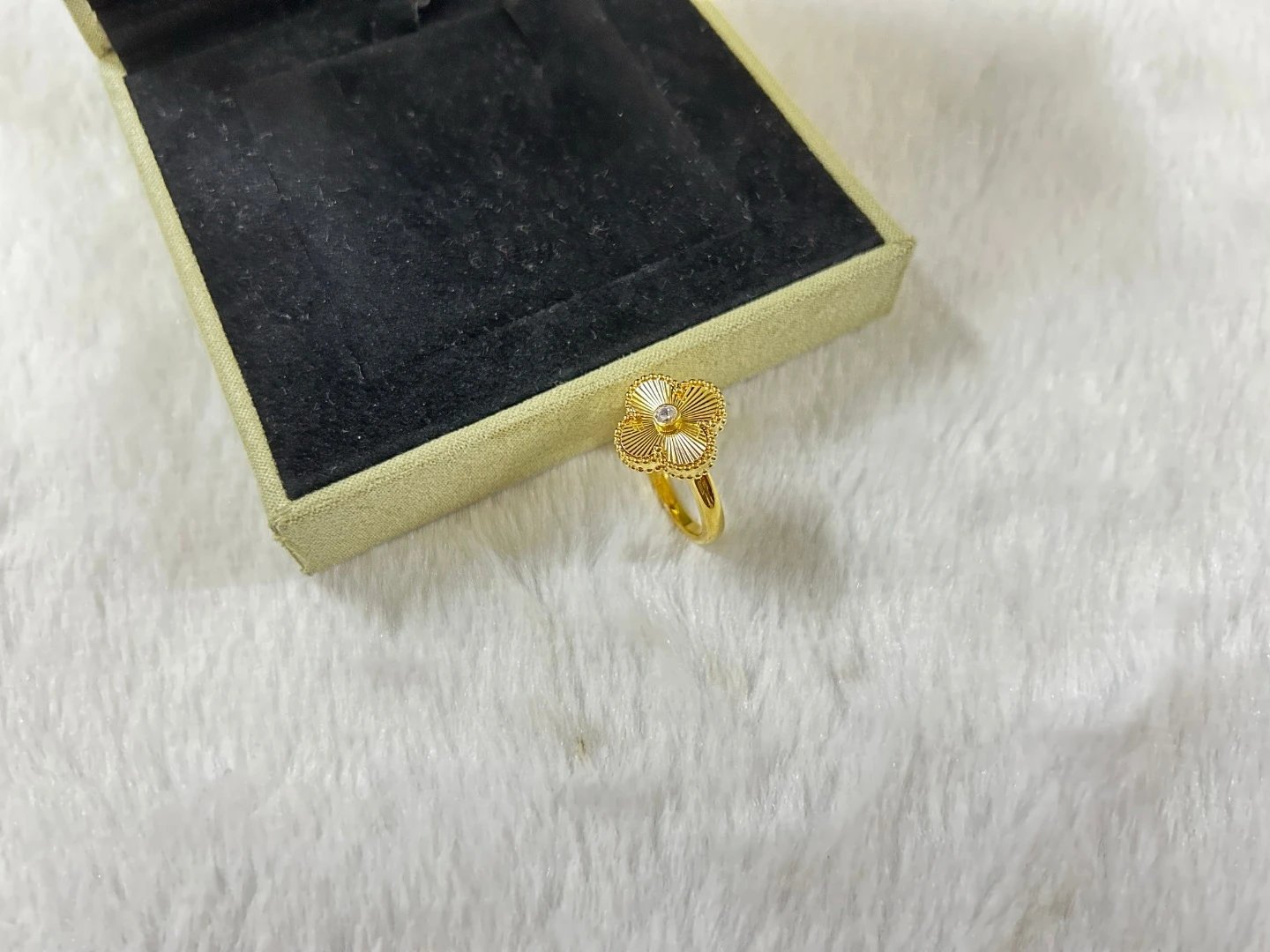 金色