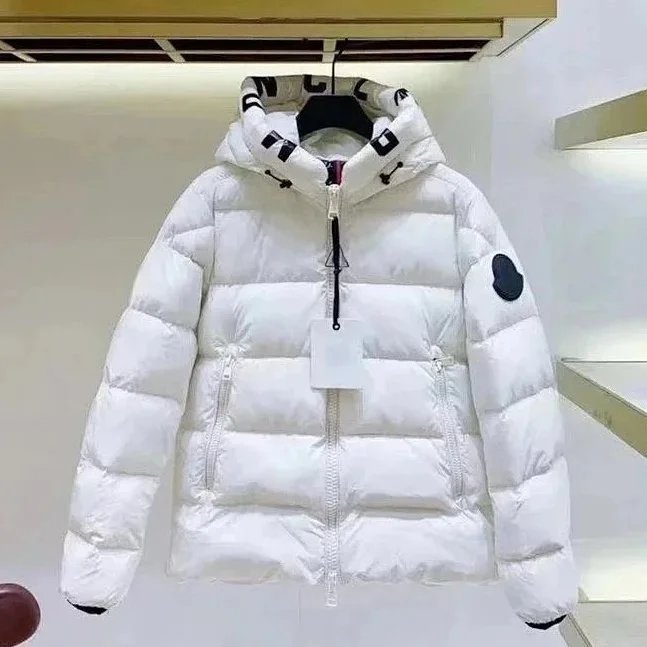 06白色
