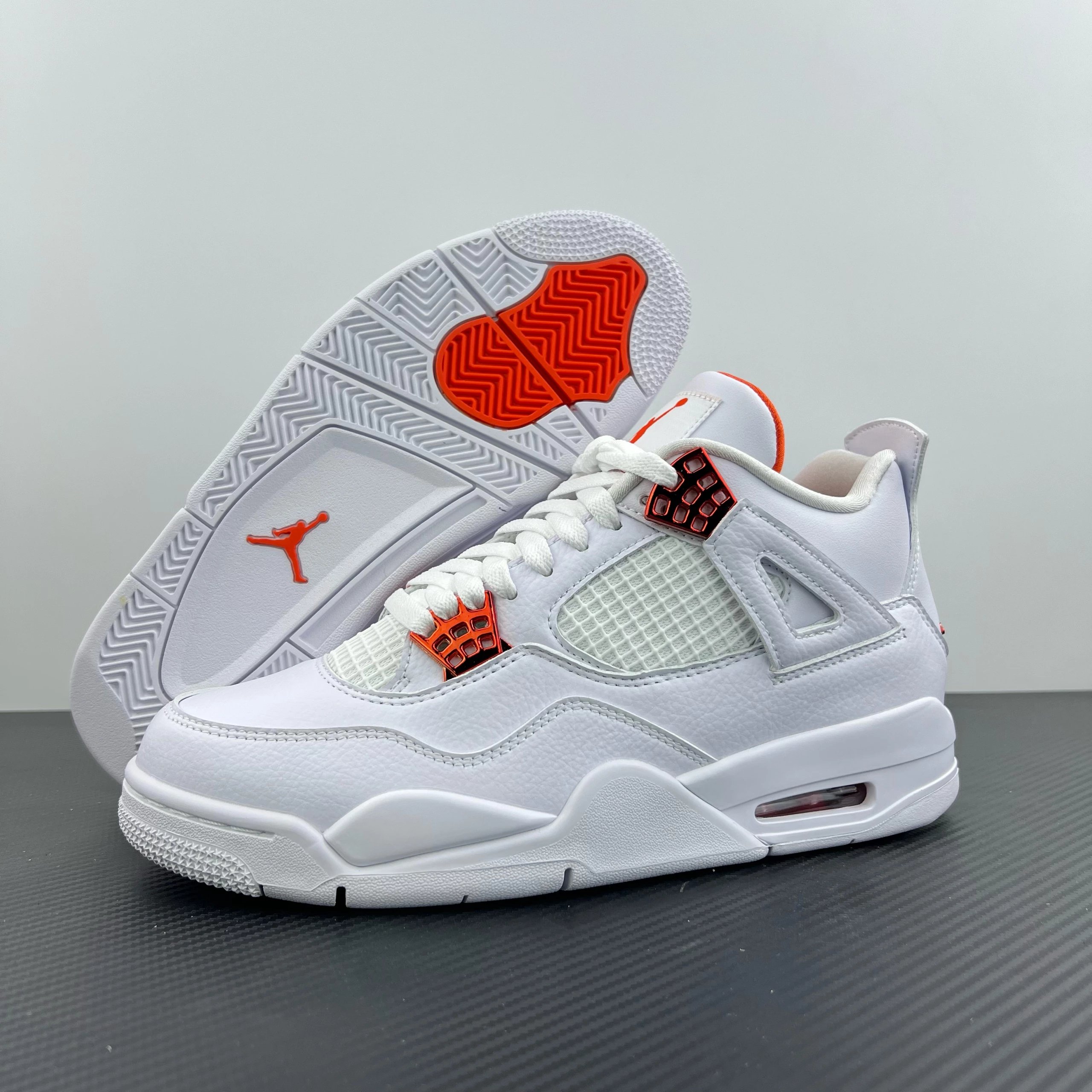 Aj4 白橙