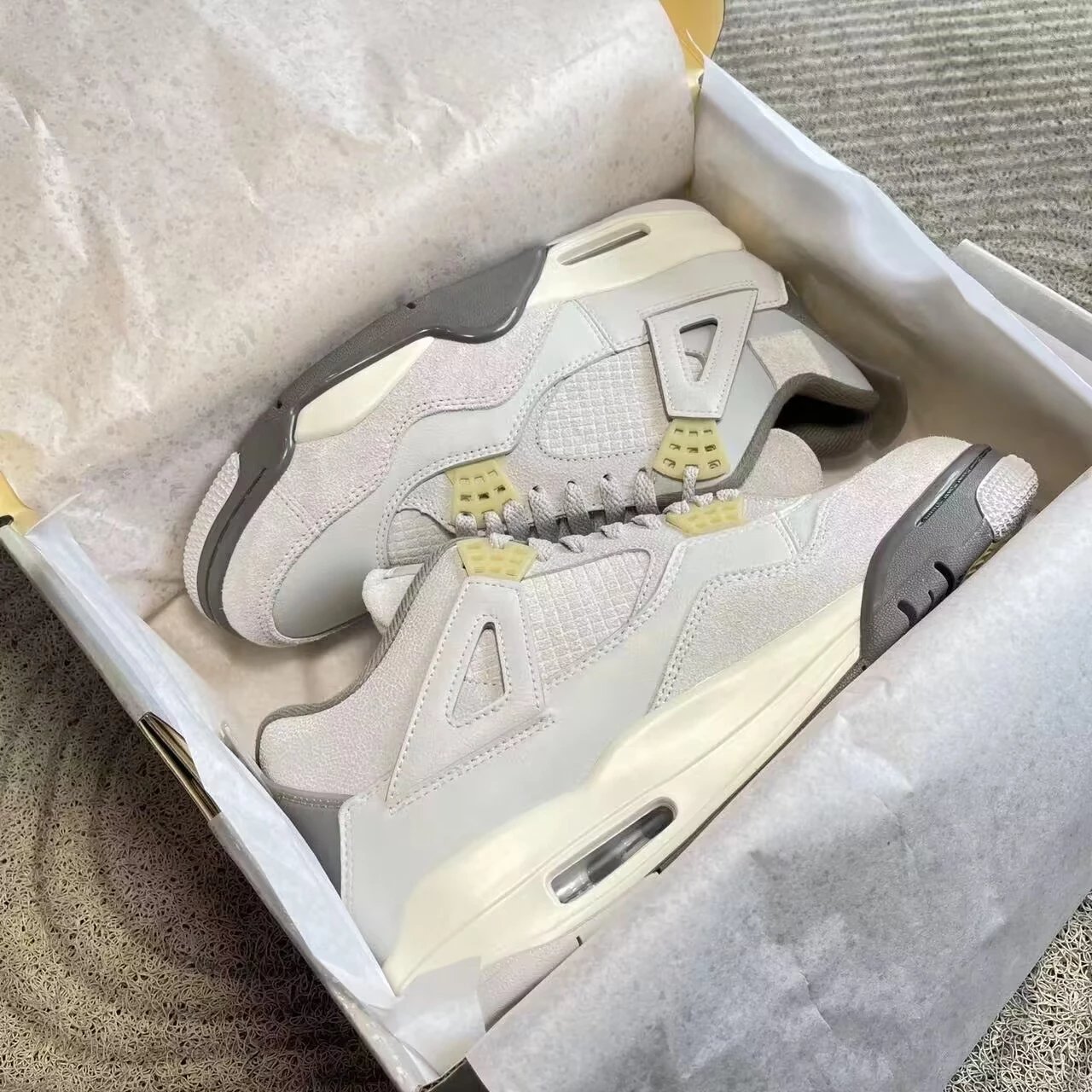 Aj4 灰兔子
