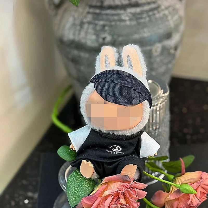 黑色运动服