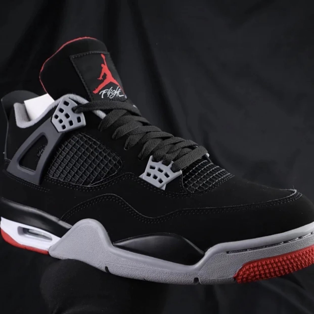 Bred/黑红