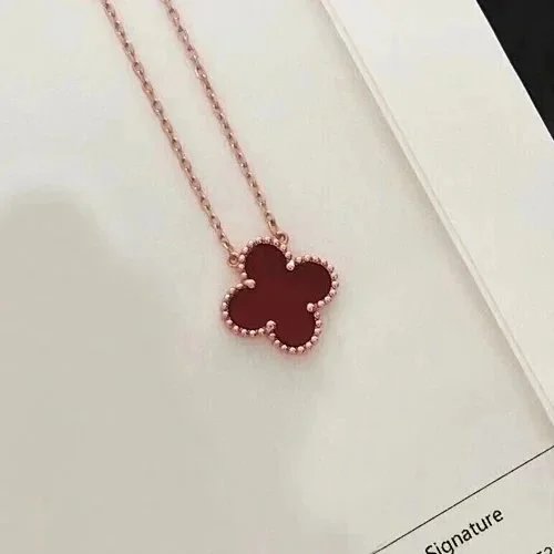 玫瑰金色红玉髓