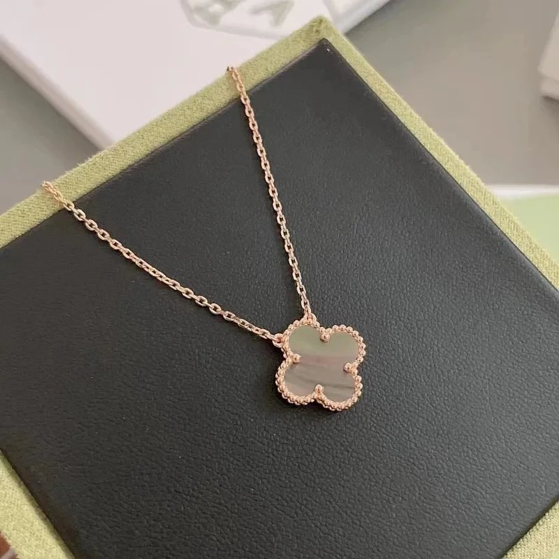 玫瑰金色灰贝母