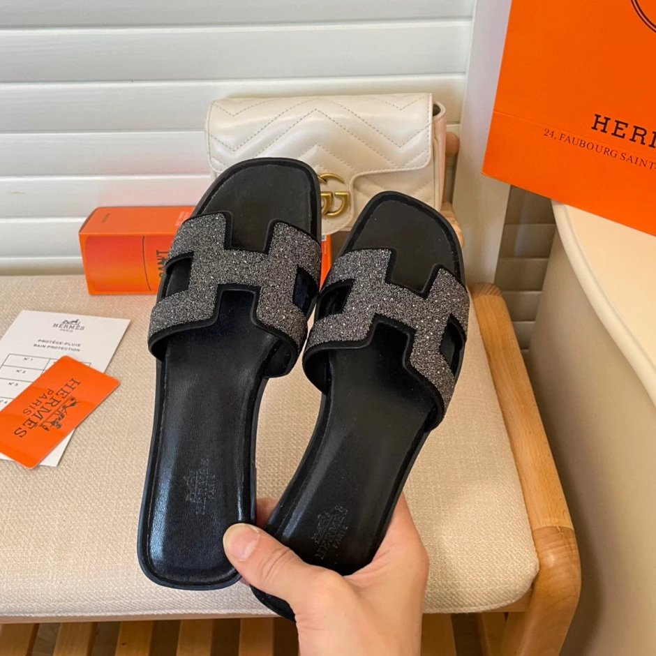 珍珠白黑