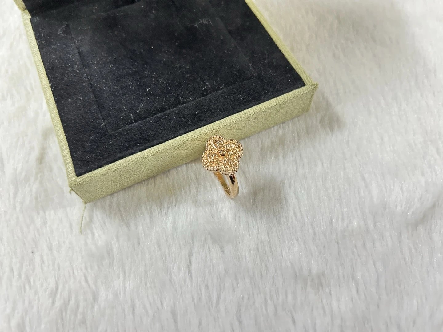 玫瑰金