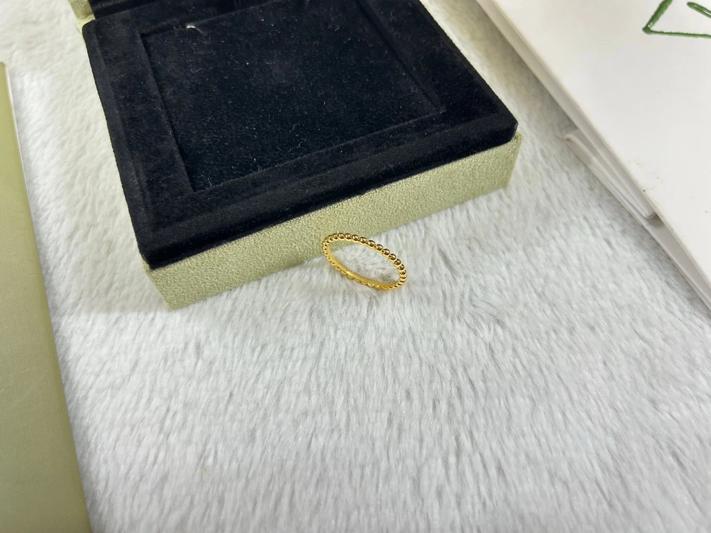 金色
