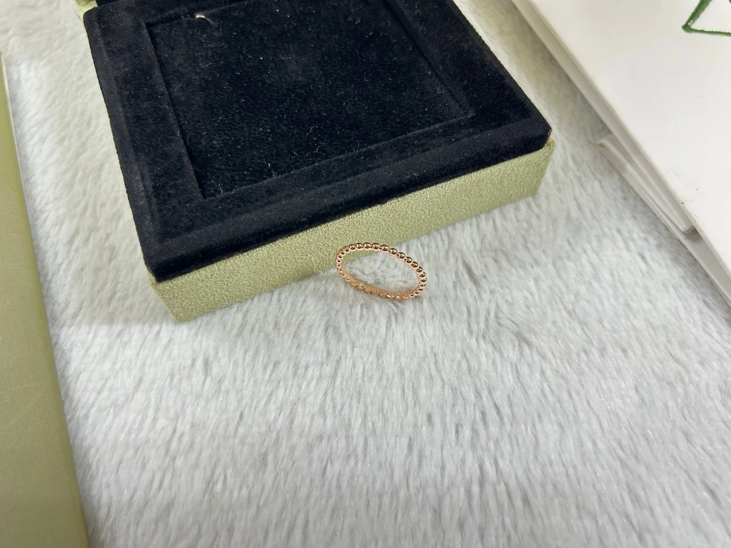 玫瑰金