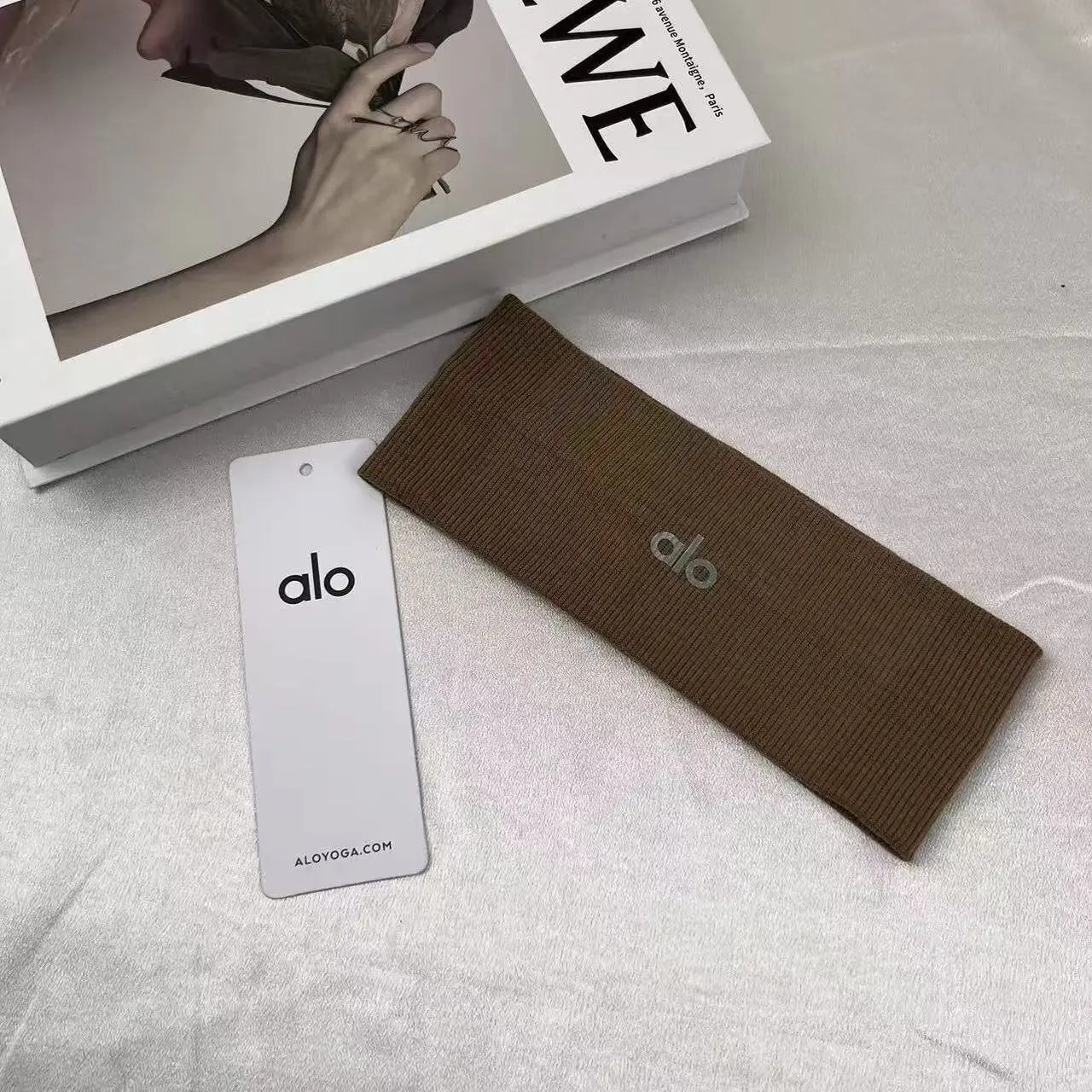 驼色