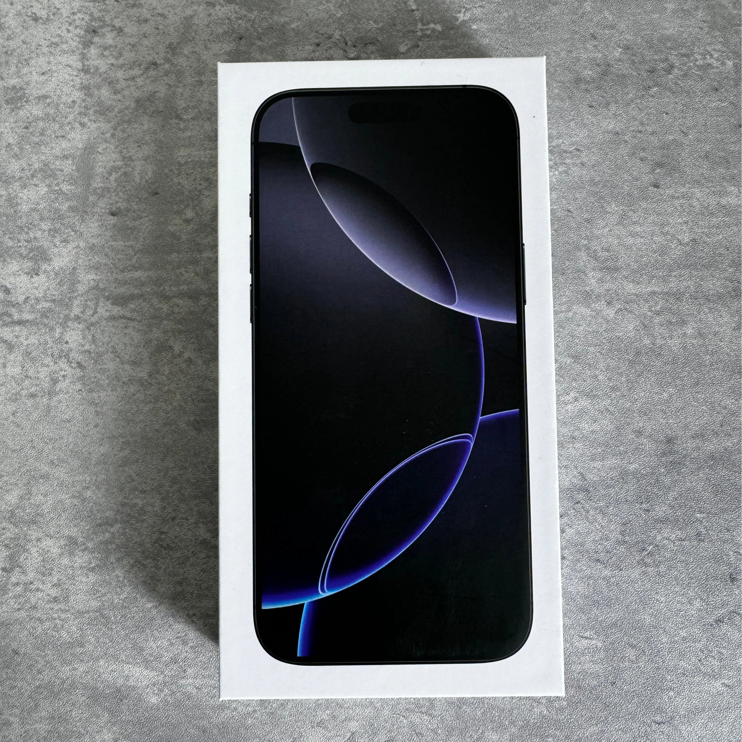 i16 Black