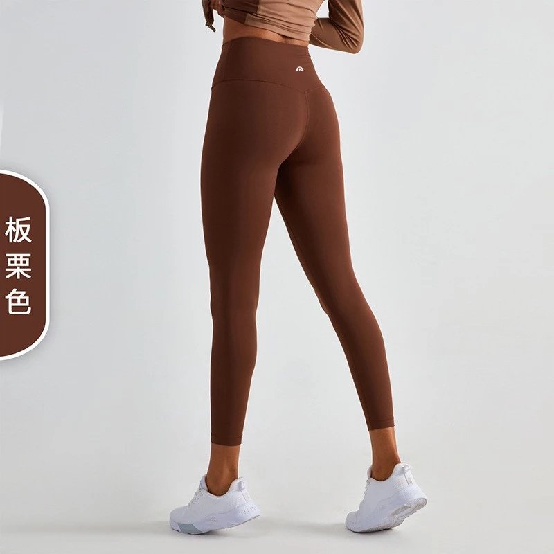 板栗色