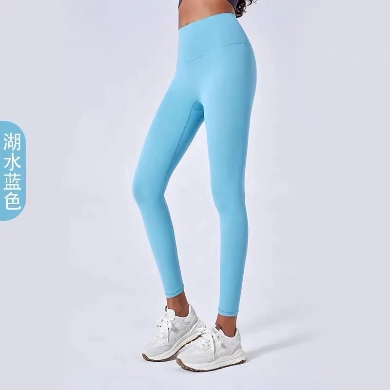 湖水蓝色