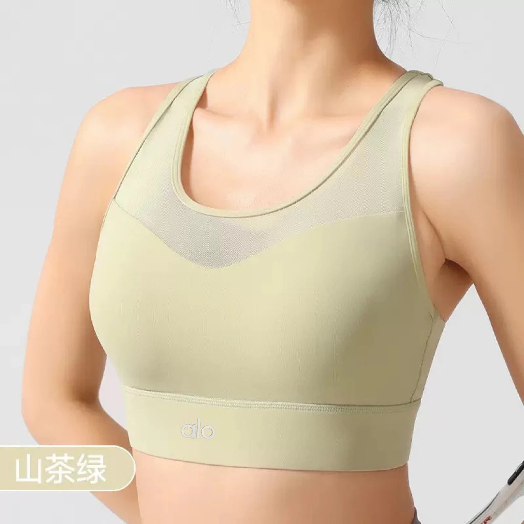 山茶绿