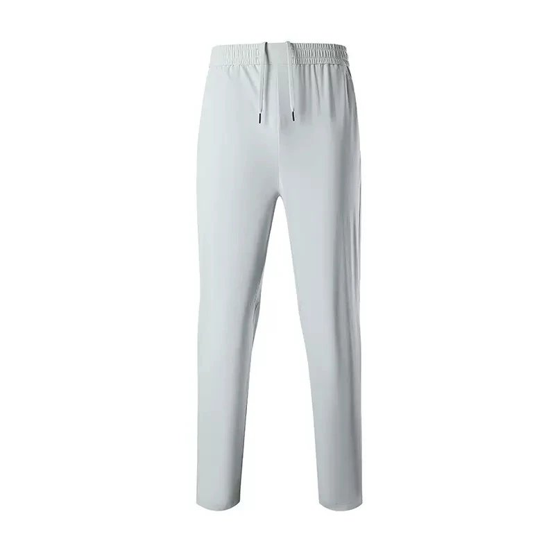浅灰色