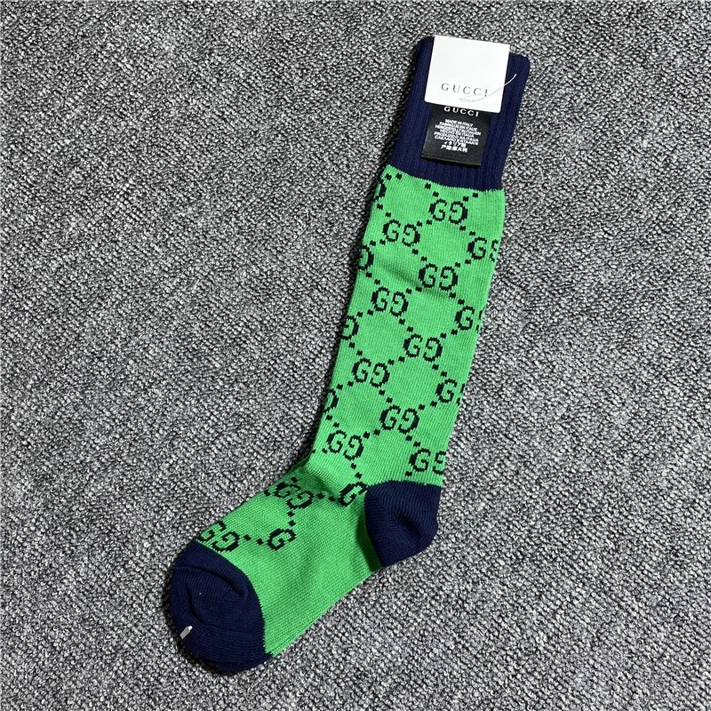 绿色