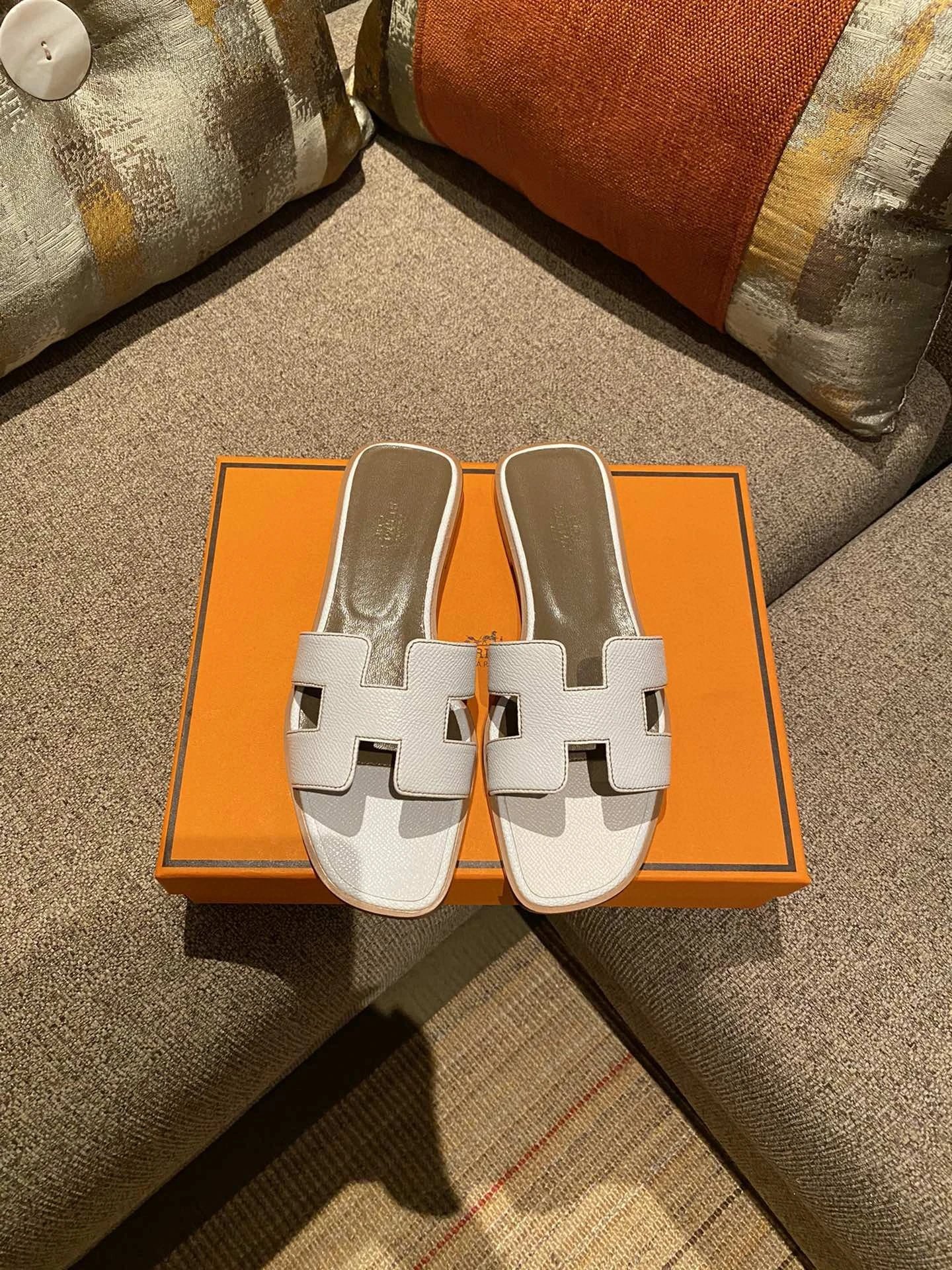 经典白