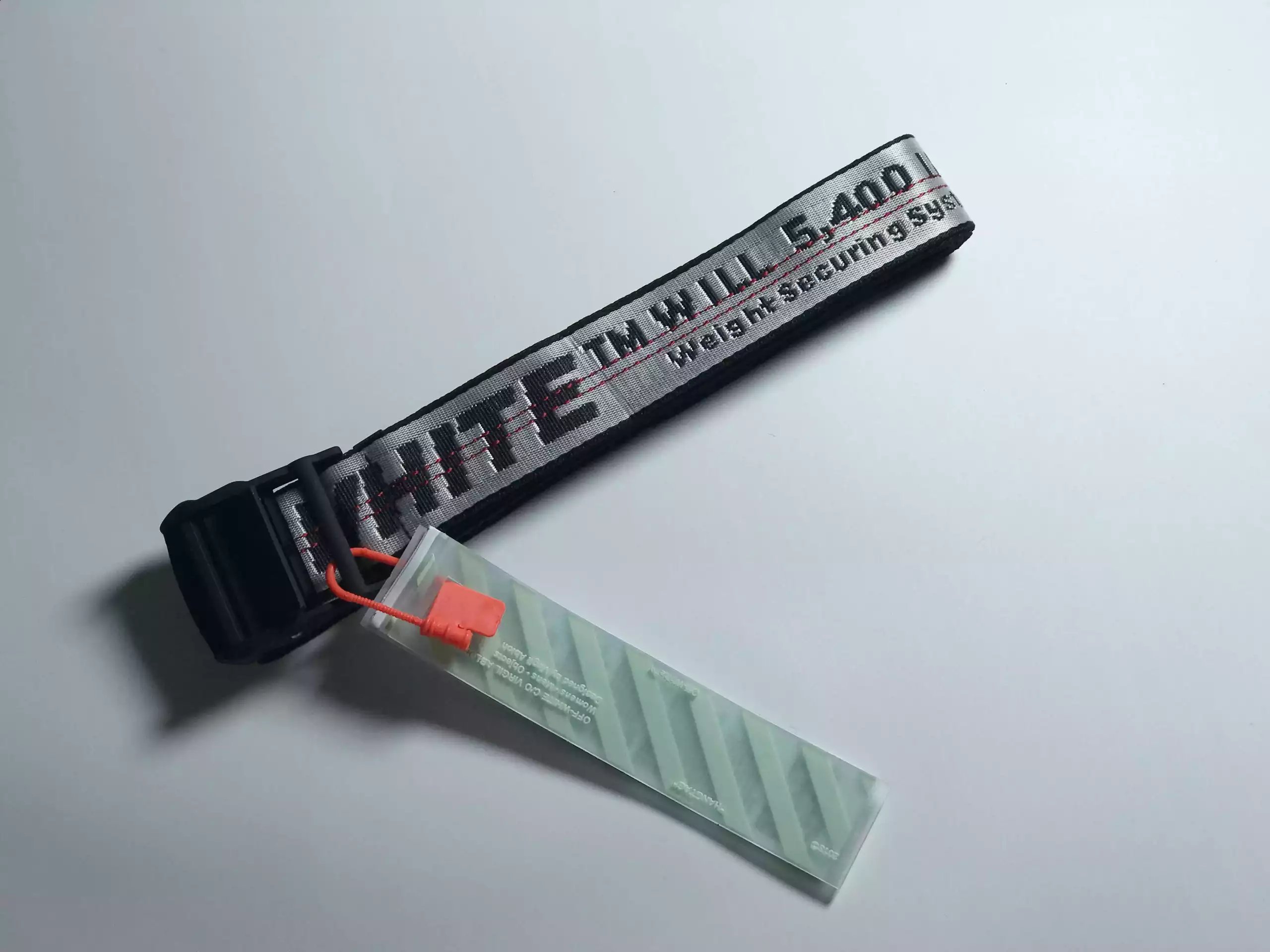 高质量腰带  银色 silver