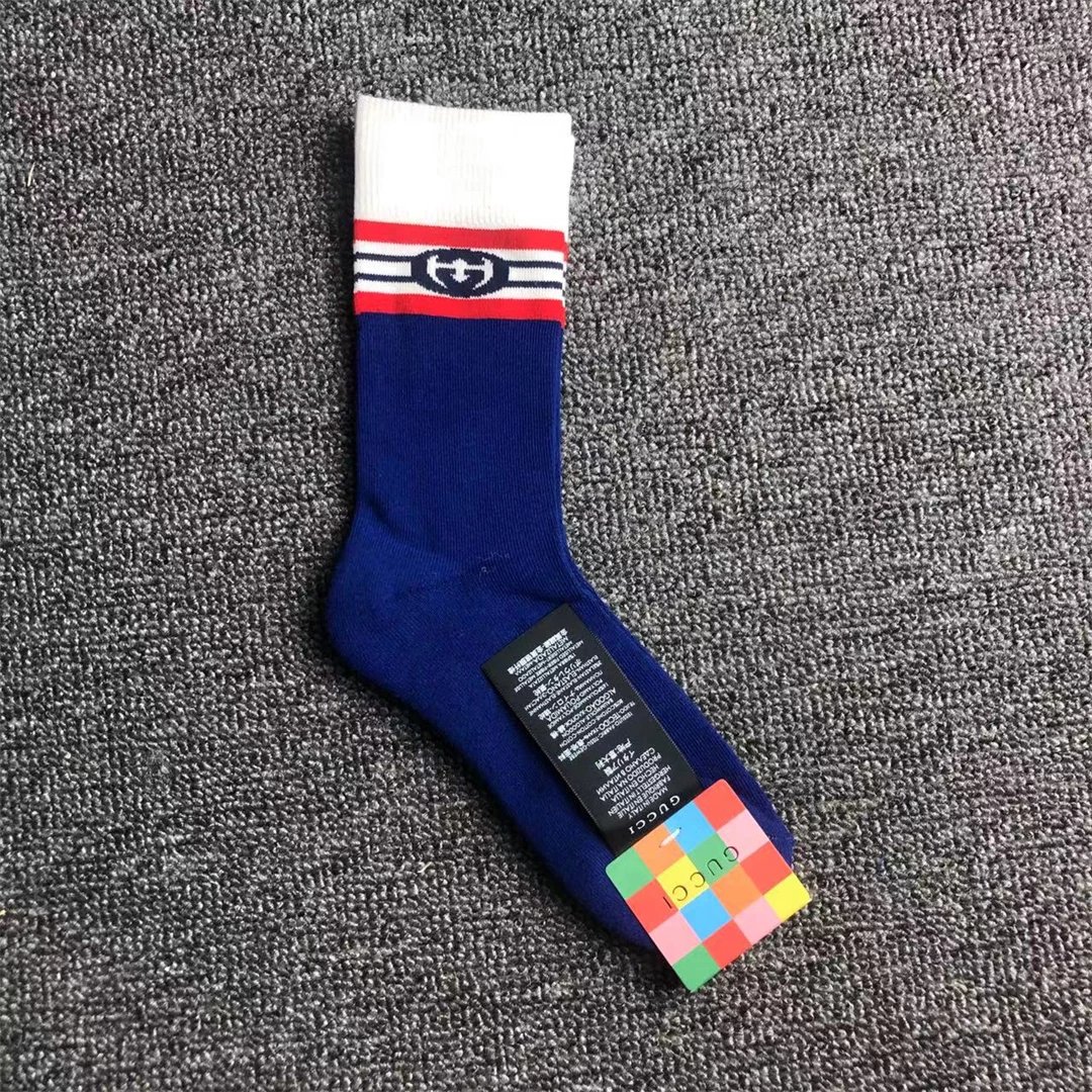 蓝色