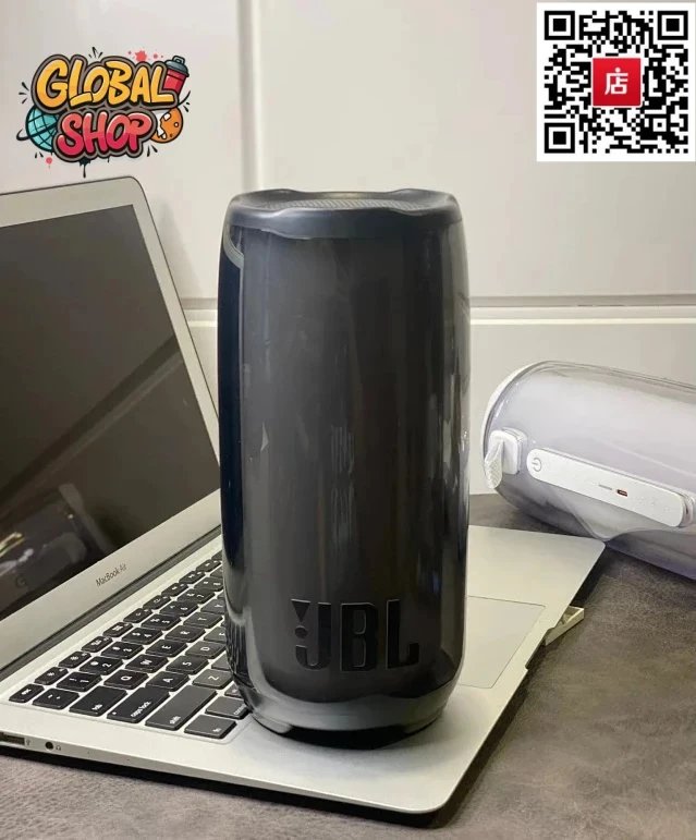 01Black