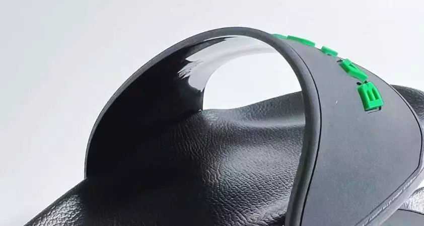 黑色 （绿字体）black （green letter）