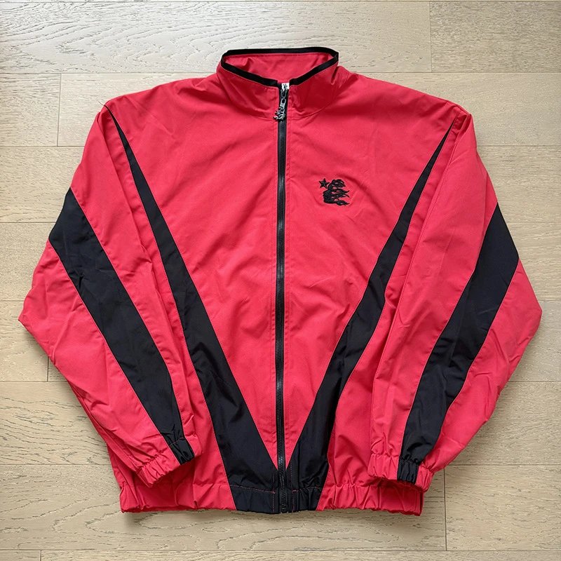 753 红色