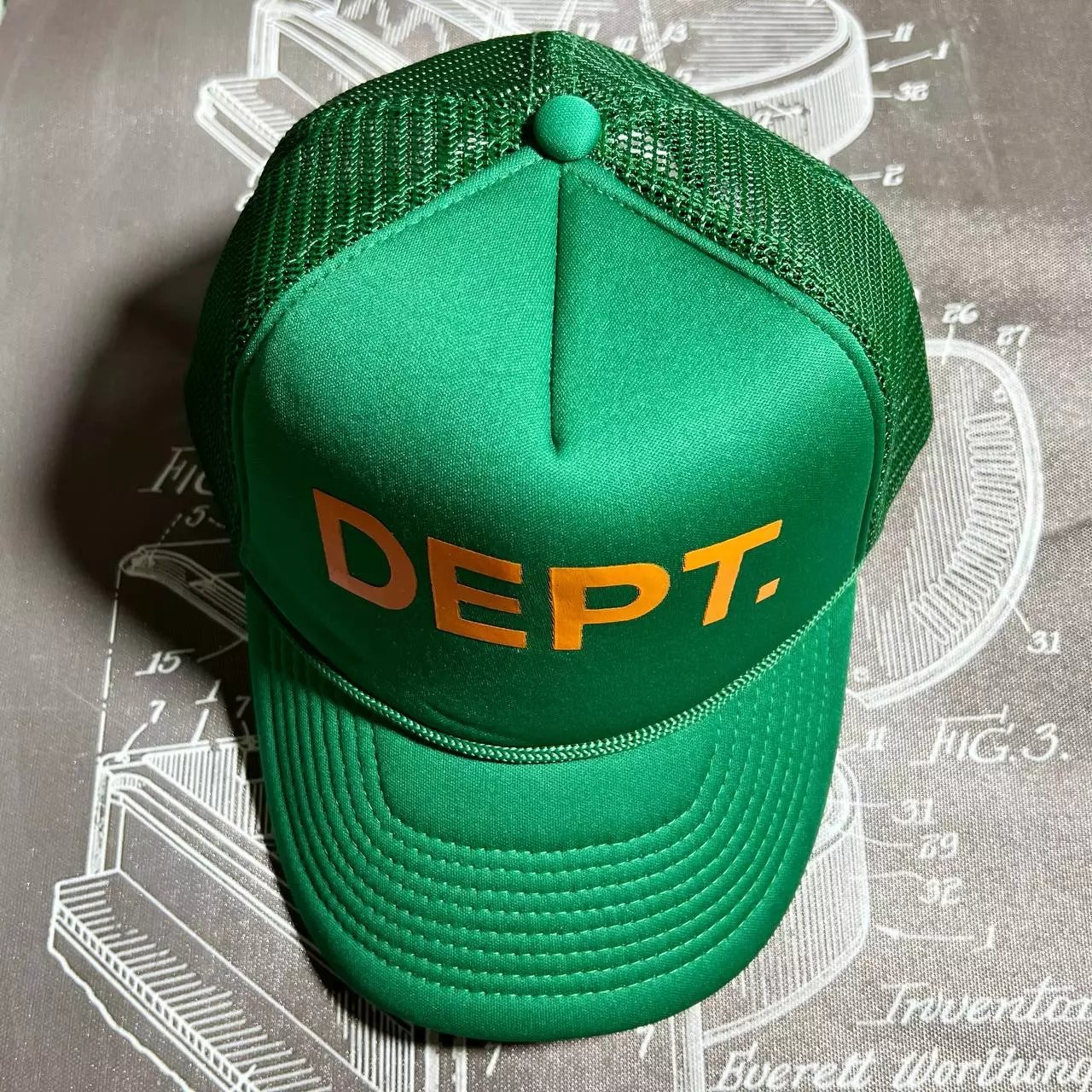 dept 绿色