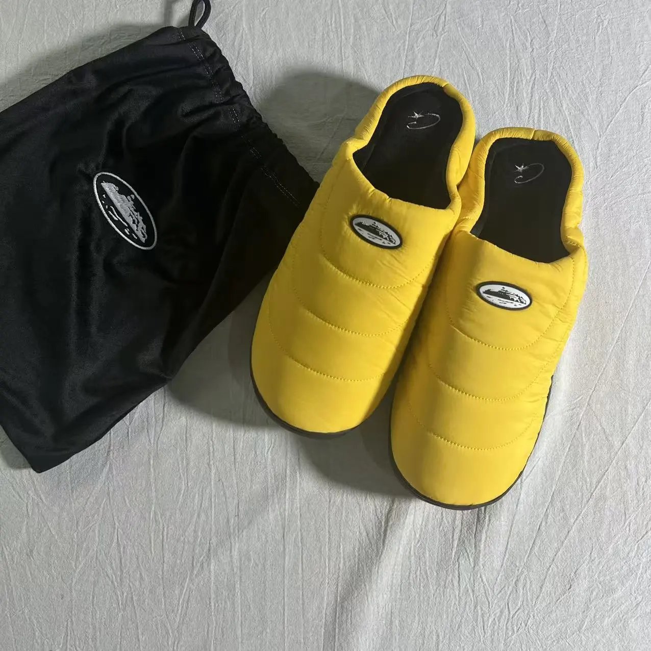 CO拖鞋黄色yellow  SIZE M /UK 7.5-8.5