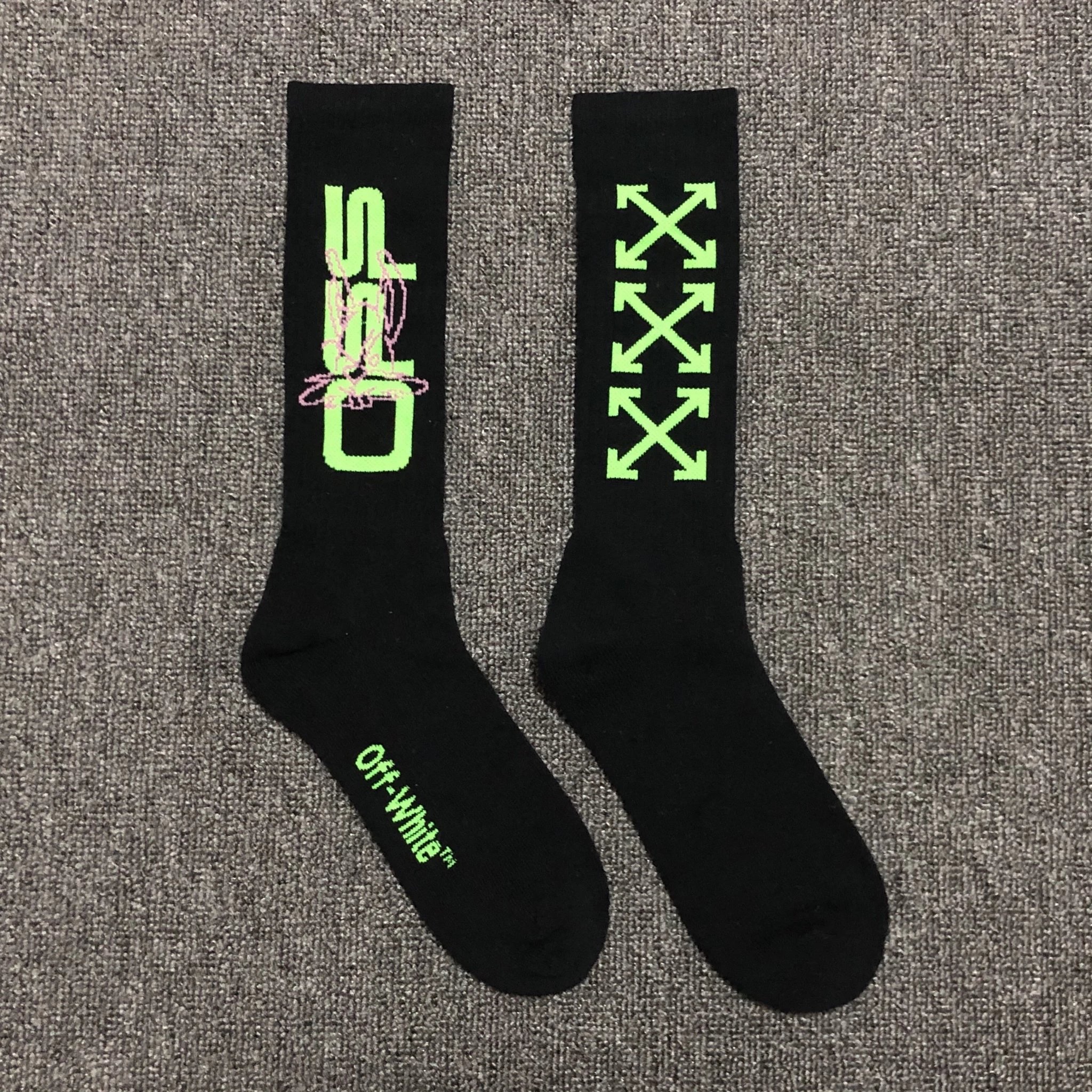 OW黑色兔子