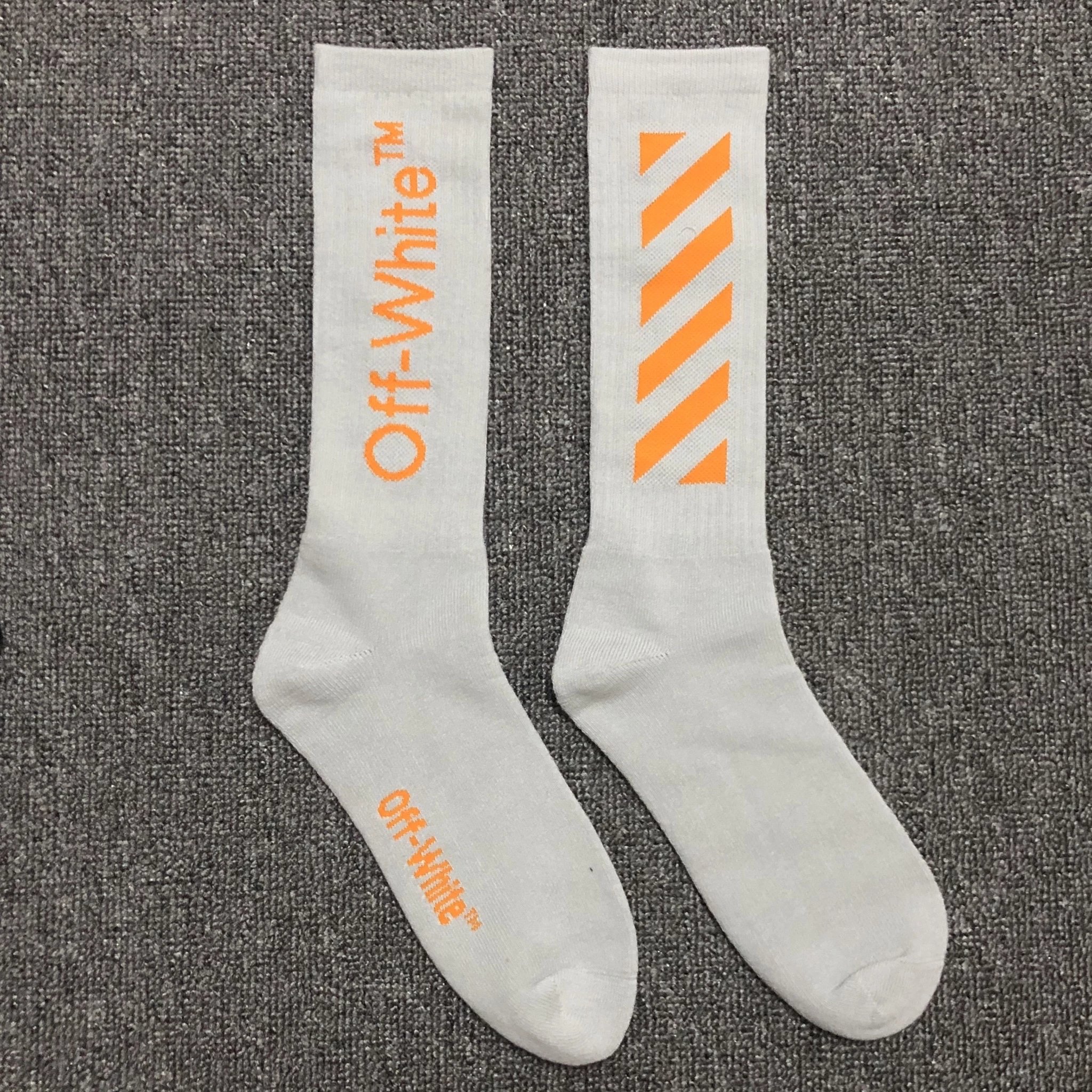 OW2020条纹字母灰色