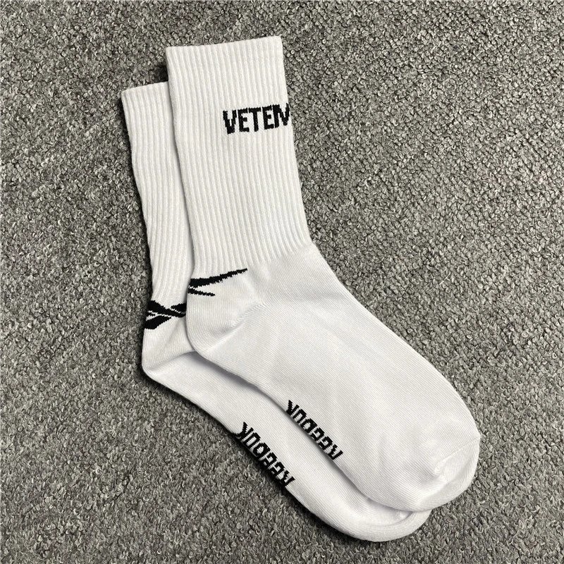 202300205VT白色基础字母