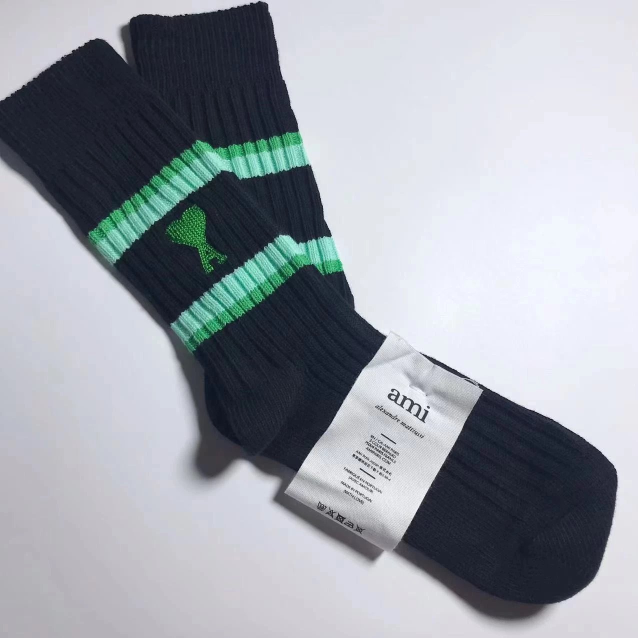 绿色条纹