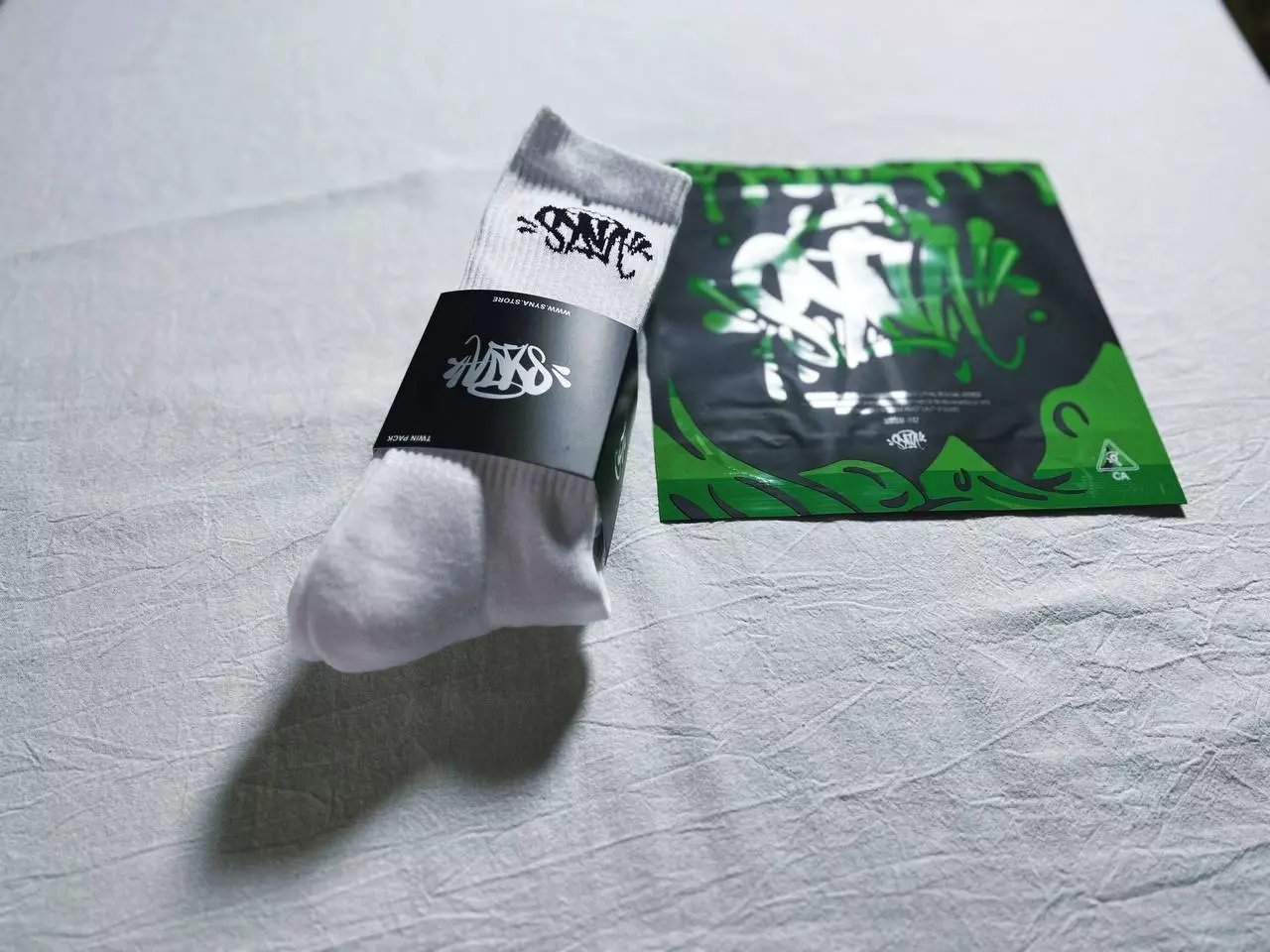 白黑 2双装 white/black 2 pairs with package