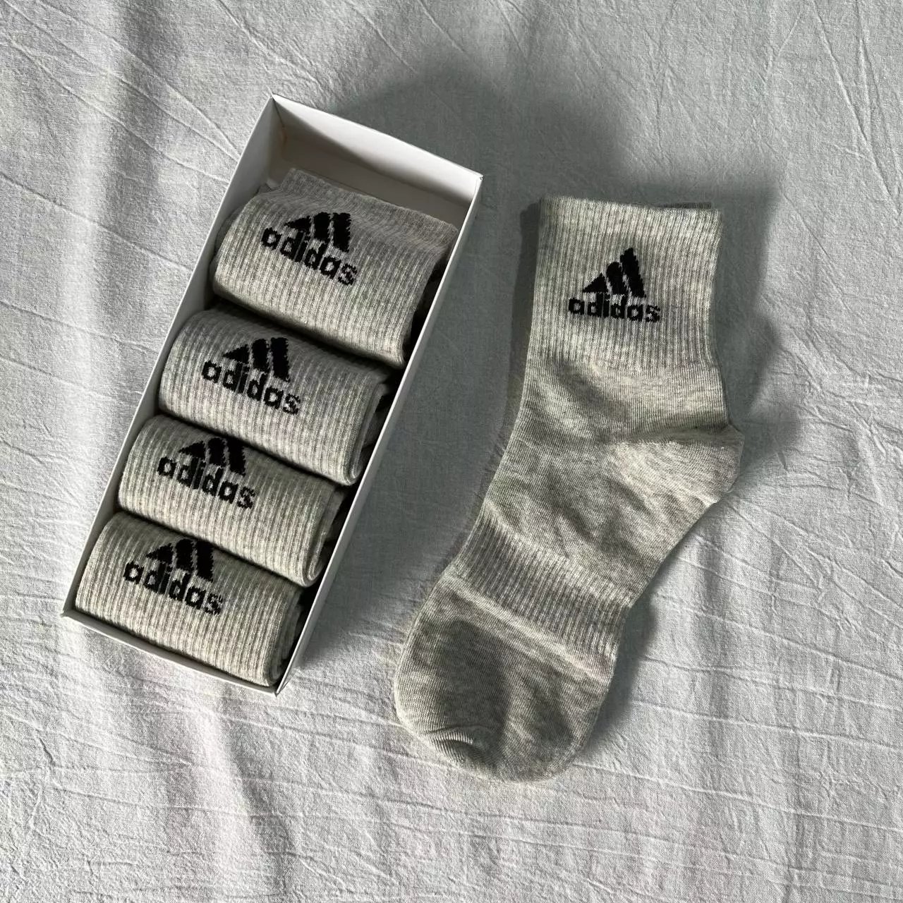 AD灰色一盒