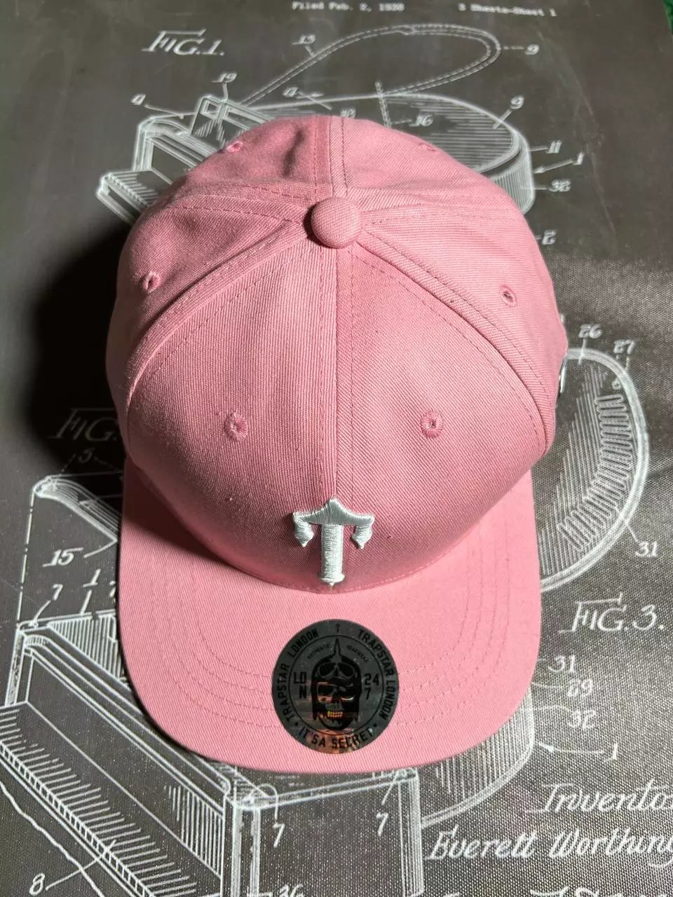 trapstar pink cap 粉色帽子
